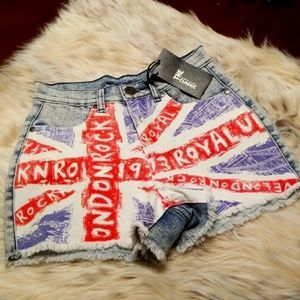 THE CLASSIC DESIGNED LA HIGH WAISTED SHORTS